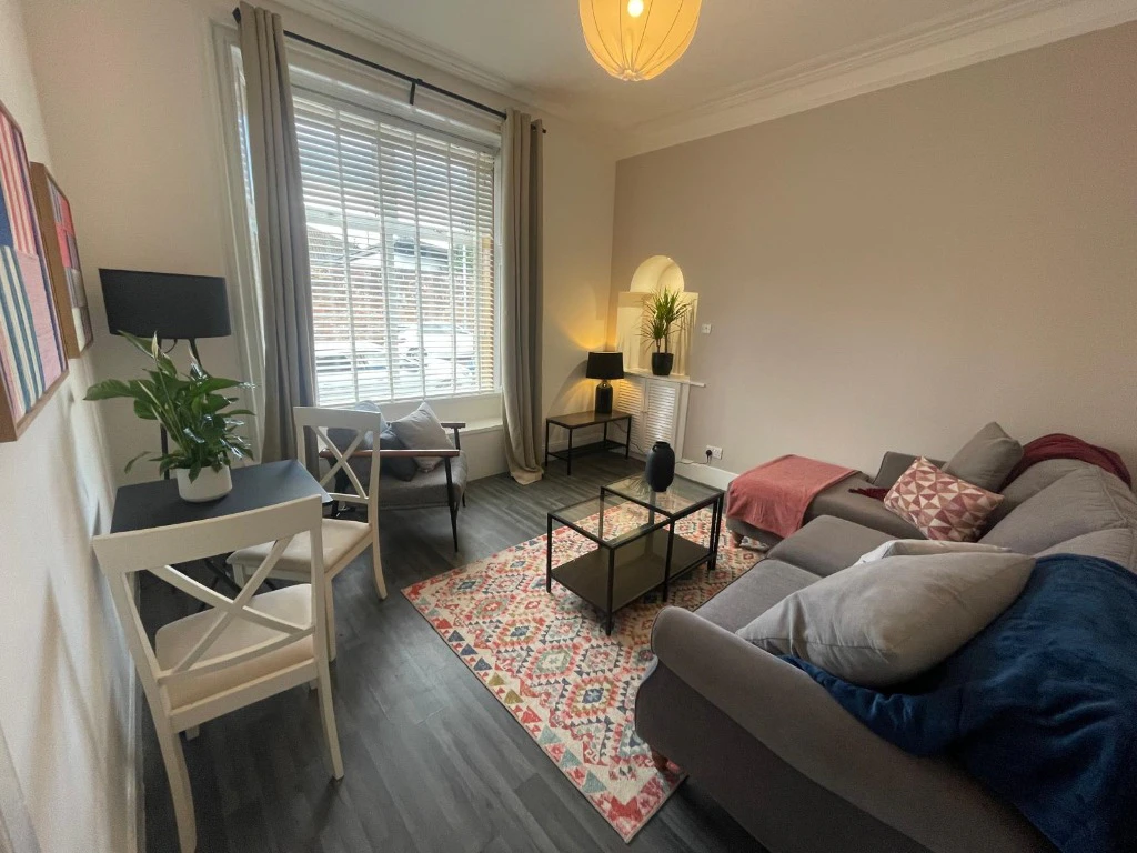 1 bedroom flat in East Ayrshire