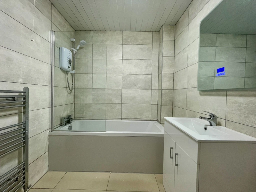 2 bedrooms flat in Glasgow
