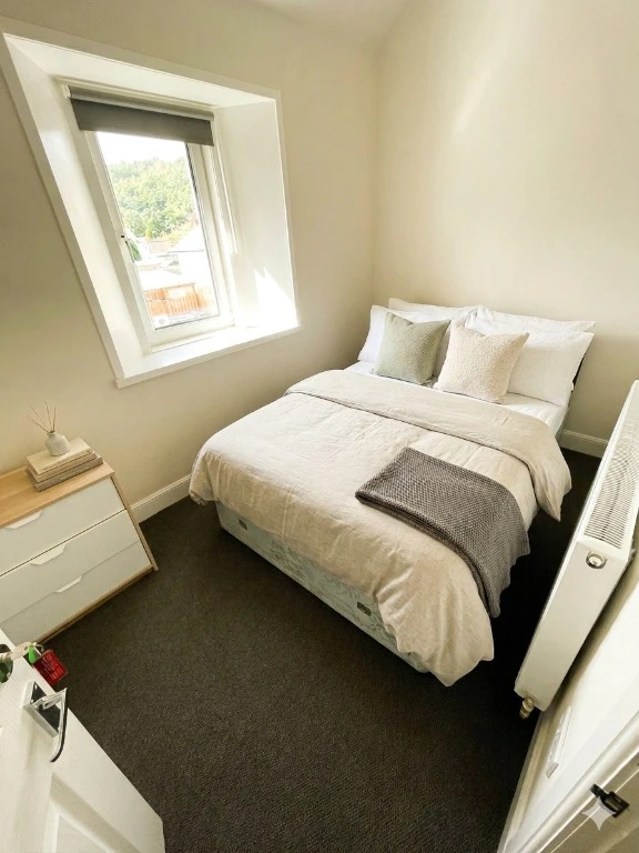 2 bedrooms room in Scottish Borders