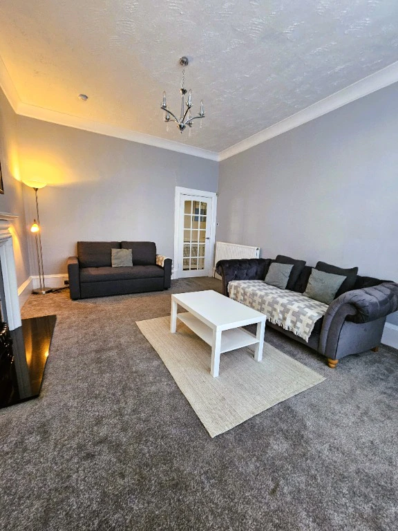 1 bedroom flat in Renfrewshire
