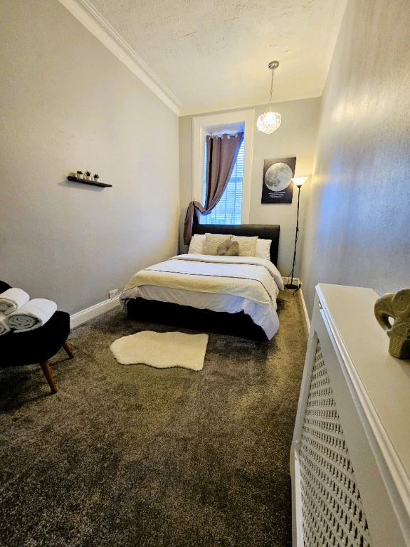 1 bedroom flat in Renfrewshire