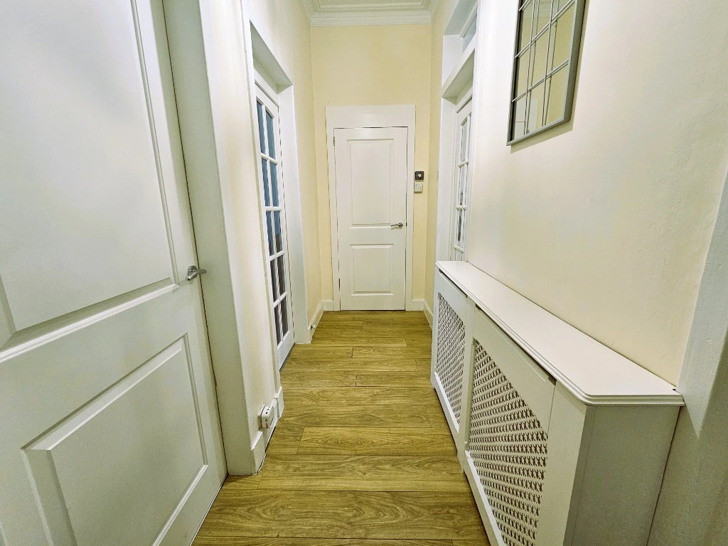 1 bedroom flat in Renfrewshire