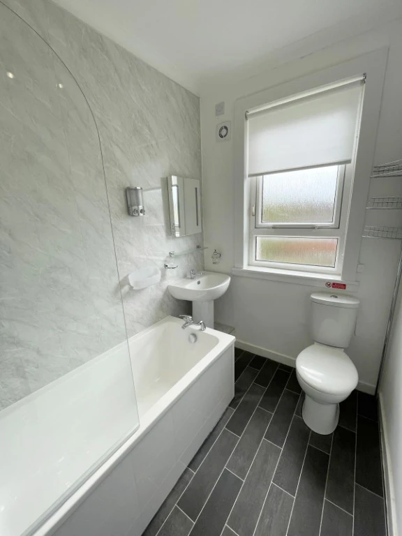 1 bedroom flat in Renfrewshire
