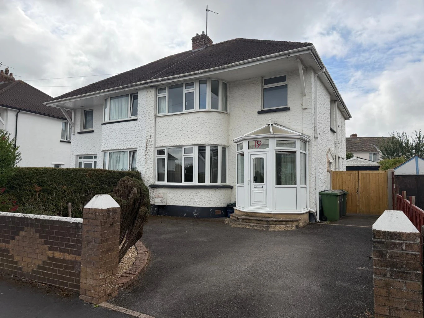 3 Bed Semi-detached House, Chestwood Avenue - Photo 1